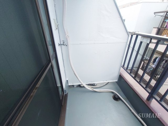 川口屋コーポの設備|洗濯機置き場です☆