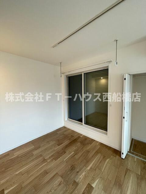 ベイホーム市川（Ｅ－２０２）