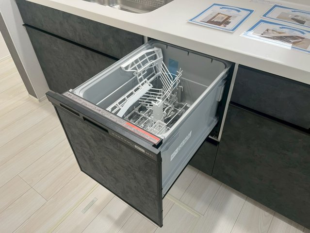 沖縄市松本新築戸建て 1号棟（全2棟）のキッチン|食器洗乾燥機