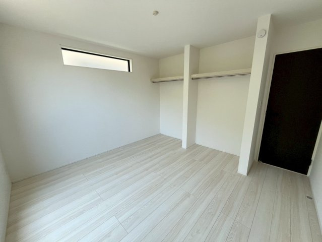 沖縄市松本新築戸建て 1号棟（全2棟）の洋室|主寝室（6.87帖）