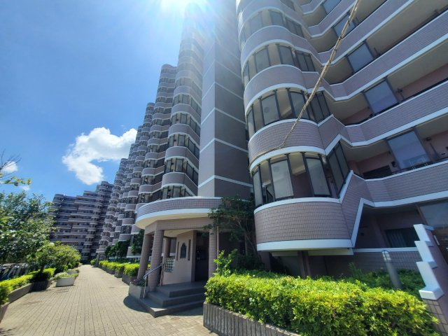 プレステージ青山の外観