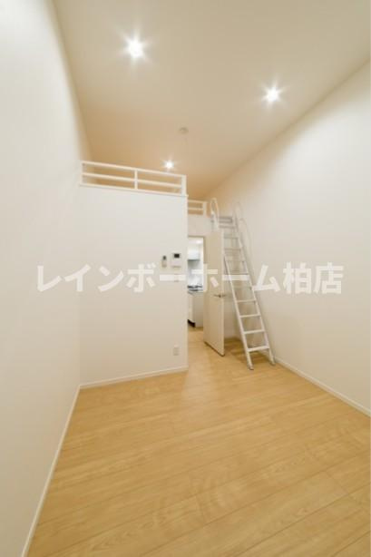 casa vecchia Ⅱ（カーサベッキアツー）の居間・リビング|ゆったりとした居間です
