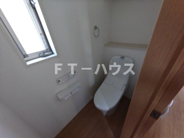 西船橋戸建てのトイレ