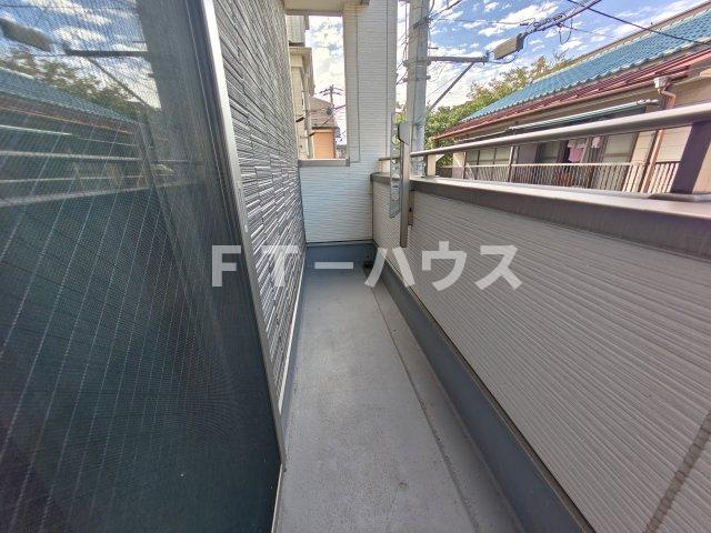 西船橋戸建ての居間・リビング