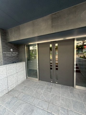 【エントランス】