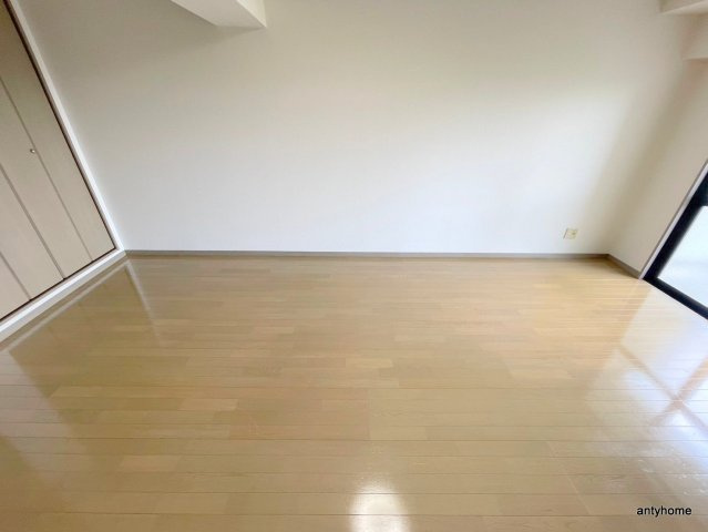 イーズ千里山　仲介手数料無料の寝室