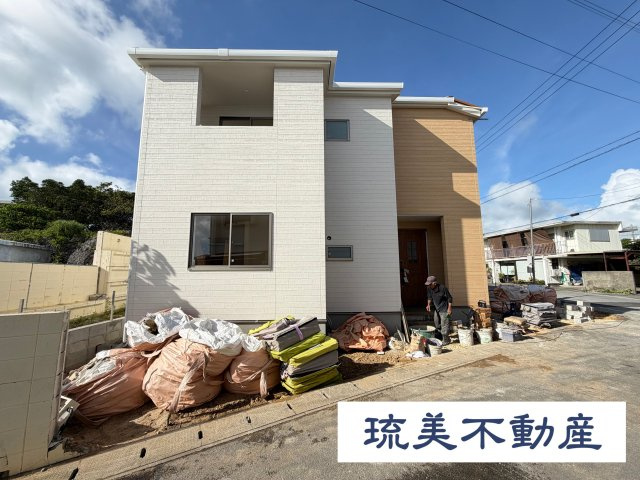 読谷村瀬名波（全2棟）2号棟