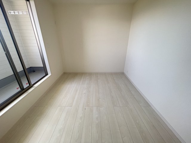 読谷村瀬名波（全2棟）2号棟の洋室|※同仕様写真です