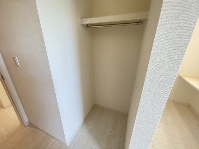 読谷村瀬名波（全2棟）2号棟の収納|※同仕様写真です

