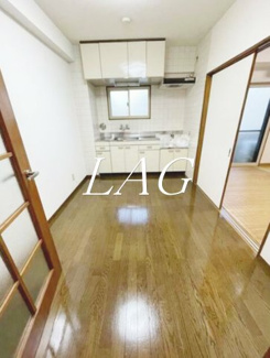 【居間・リビング】 | クラルテ大森本町 | 洋室のお部屋です。