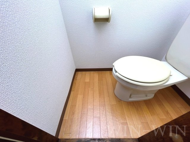 ホワイトアローのトイレ