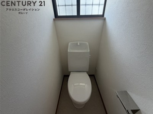 清潔感のあるトイレです