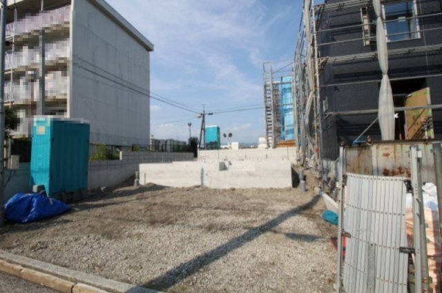 高知市新田町　新築戸建　②　（全3区画）の外観|②　土地面積　123.29㎡（約37.29坪）　建物面積　103.02㎡（約31.16坪）