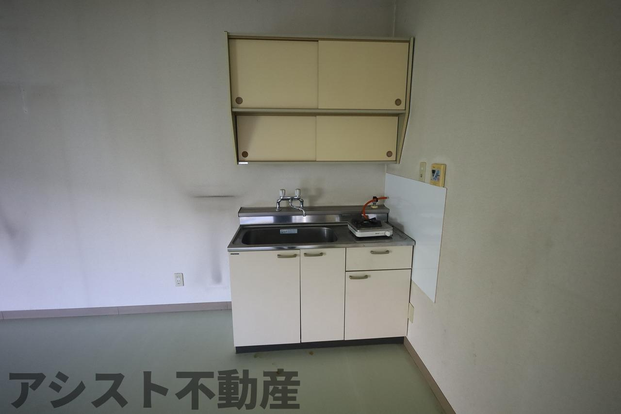 寿町事務所・倉庫のキッチン