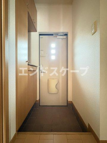 サウス　カーサ　セレノＢの玄関|高崎、前橋のお部屋探しはエンドスケープまで！お客様の理想お聞かせ下さい♪