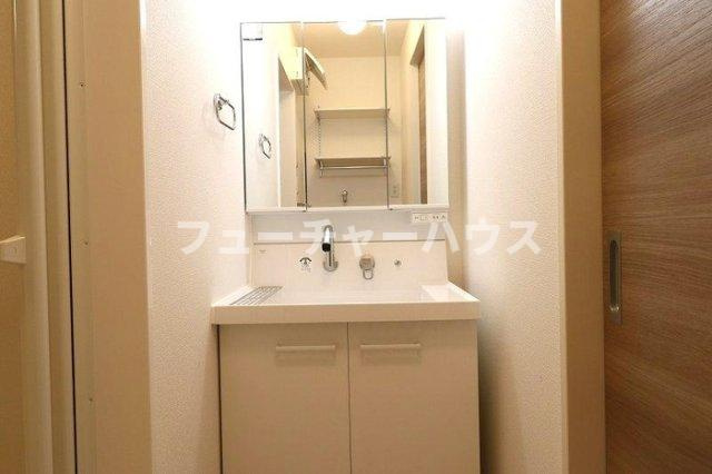 アルバ　Bの洗面所