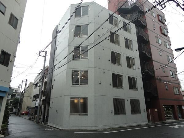 ＣＯＣＯＦＬＡＴ王子の外観