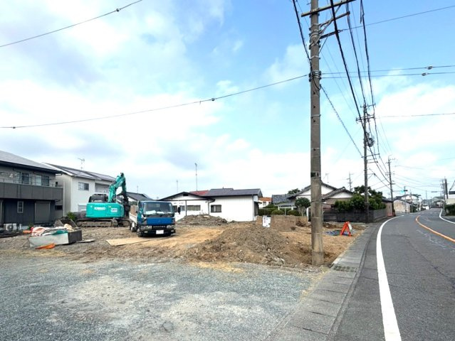 売地の前面道路含む現地写真|2026年7月24日撮影