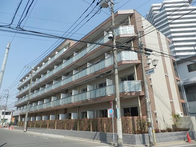 ユリカロゼＡＺＥＳＴ川口の外観
