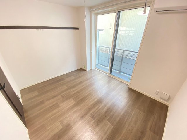 【寝室】