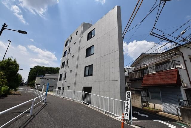 Ｆｅｌｉｃｉｔａ平和台のエントランス