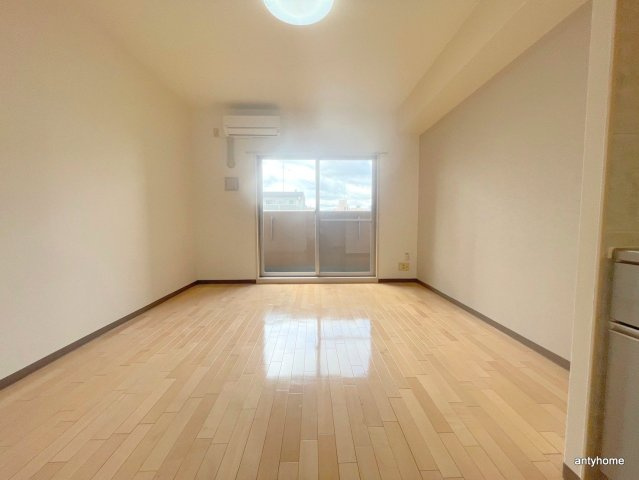 CITY SPIRE難波WEST　仲介手数料無料の寝室