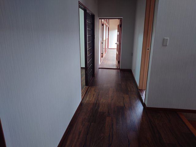 射水市海老江貸家の収納