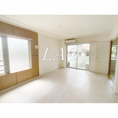 【居間・リビング】 | コルティーレ | 洋室のお部屋です。