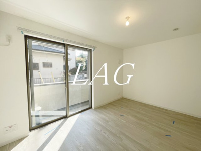 【居間・リビング】 | カレント大和田 | 洋室のお部屋です。（同仕様です。）