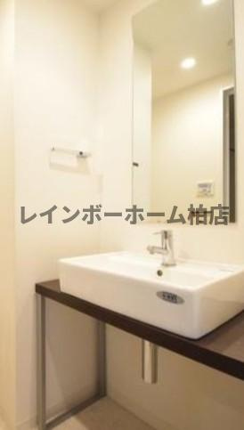 特典：仲介手数料が無料です!!の洗面所|別部屋参考写真