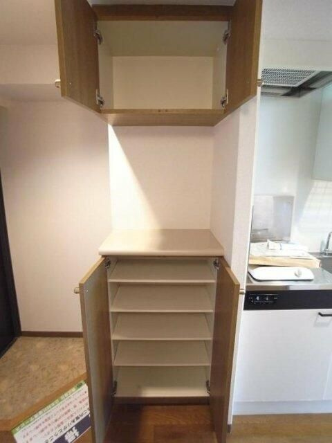 メインステージ江戸川橋Ⅱの収納