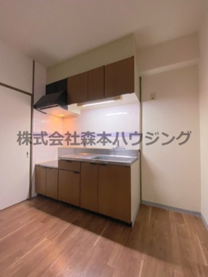 【キッチン】 | 　グランドヴィラ香里 | キッチンでお料理をお楽しみください