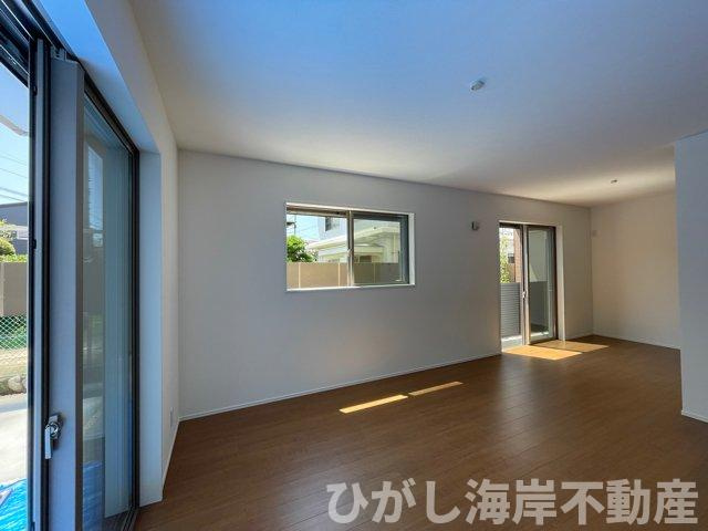 茅ヶ崎市浜須賀　新築戸建　全2棟のダイニング|17.3帖　LDK