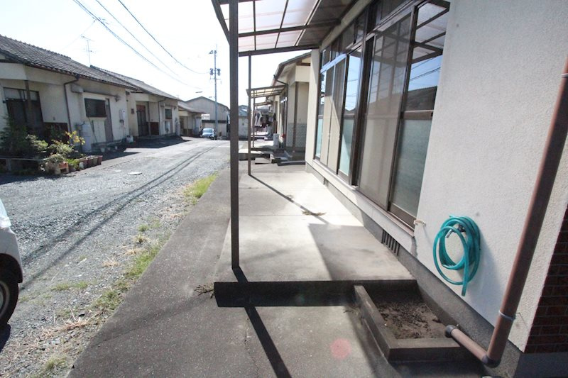 第３しらゆり苑の駐車場