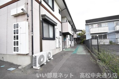 【エントランス】 | サニーコート白井 | エントランス