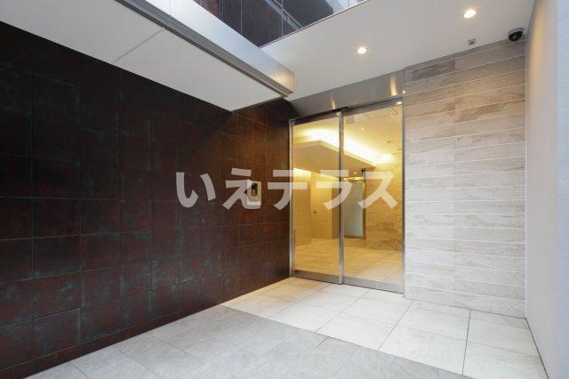 ボンニー元町のエントランス