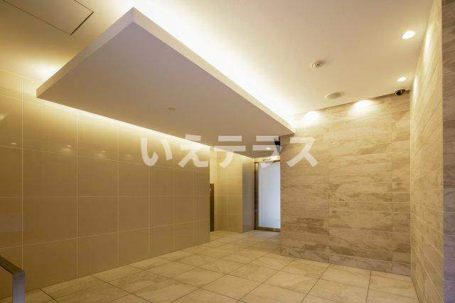 ボンニー元町のロビー