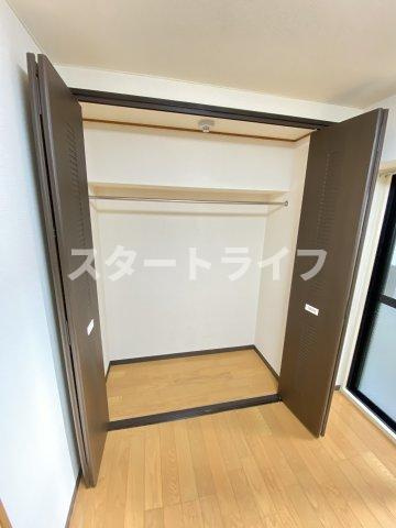 大阪市東淀川区東中島２丁目の賃貸マンションの収納