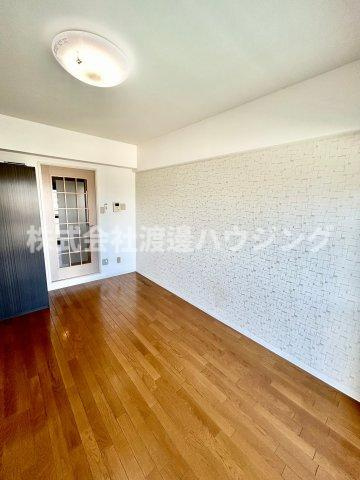 KM江坂の内装