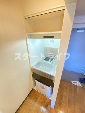 大阪市東淀川区東中島２丁目の賃貸マンションのキッチン