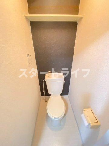 大阪市東淀川区東淡路３丁目の賃貸マンションのトイレ