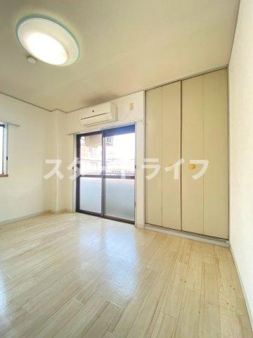 大阪市東淀川区東淡路３丁目の賃貸マンションの寝室