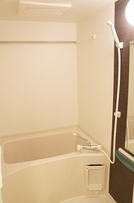 リブリ・M's FLATの浴室