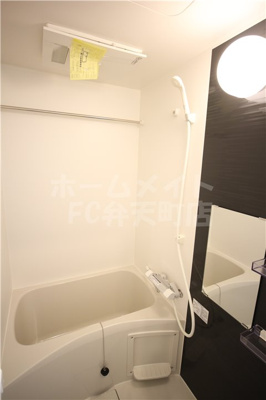 【浴室】 | フォーリアライズ弁天町クロス | きれいなお風呂です