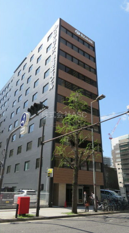 リアライズ堺筋本町ビルの洋室