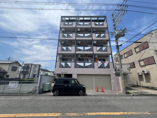 BASE-ONE貝塚
