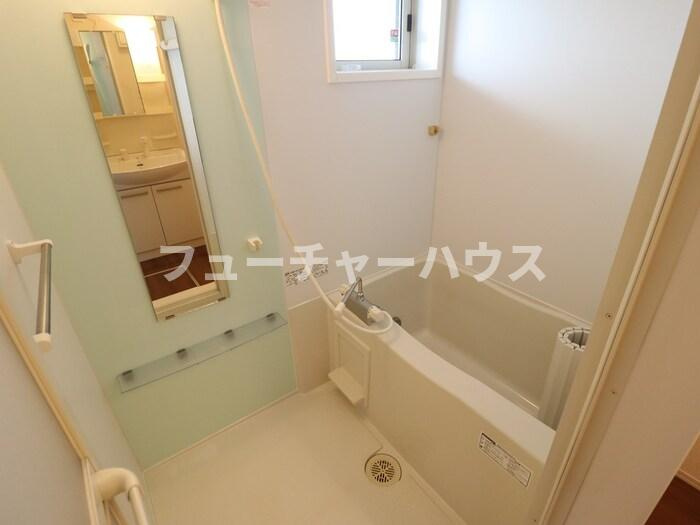 パークドプランタン　Ｃの浴室