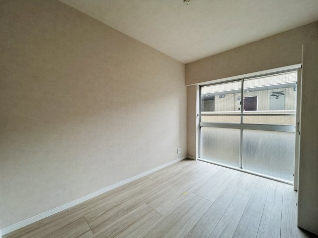 サーラ川口１２８