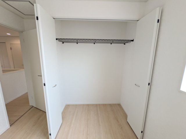 石岡市東光台　第4　新築戸建て　2号棟の収納