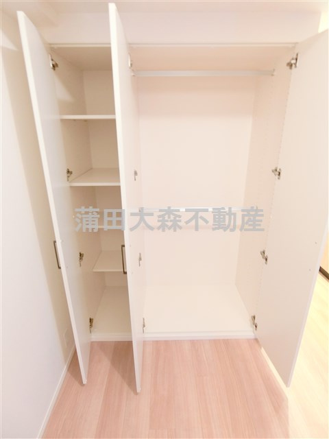 パークリュクス蒲田1丁目の収納|使いやすい棚収納とクローゼット